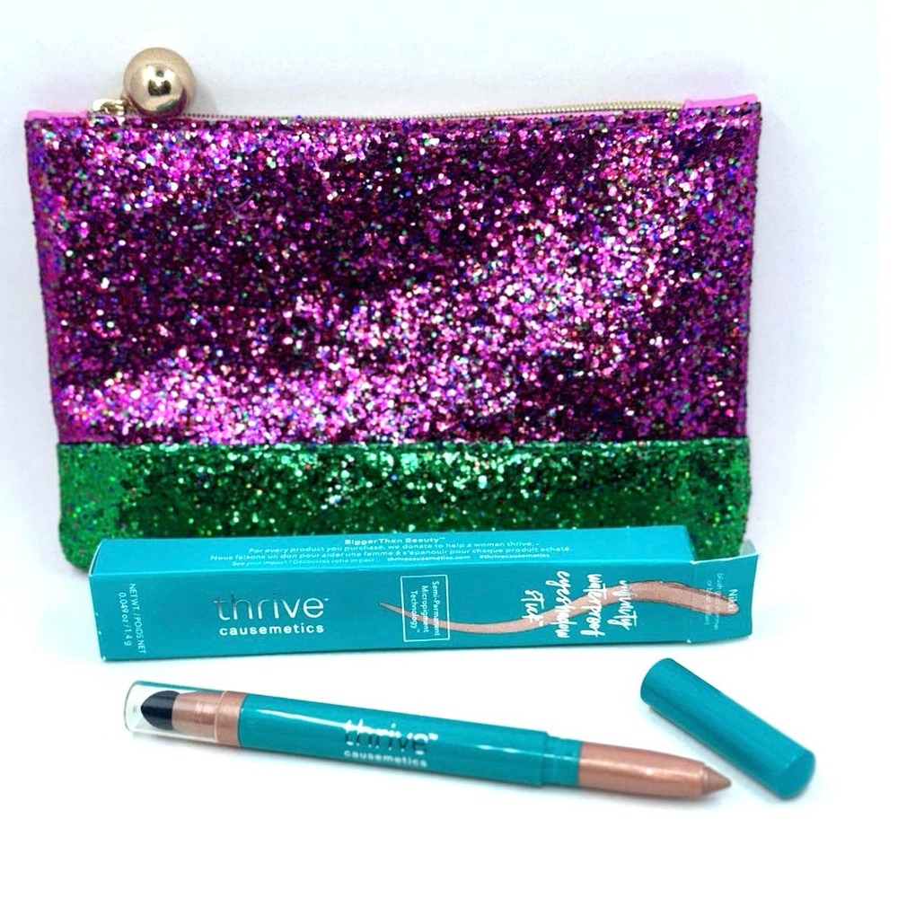 Thrive Causemetics Waterproof
Eyeshadow Stick NIKKI Gold Blush Shimmer  + Bag